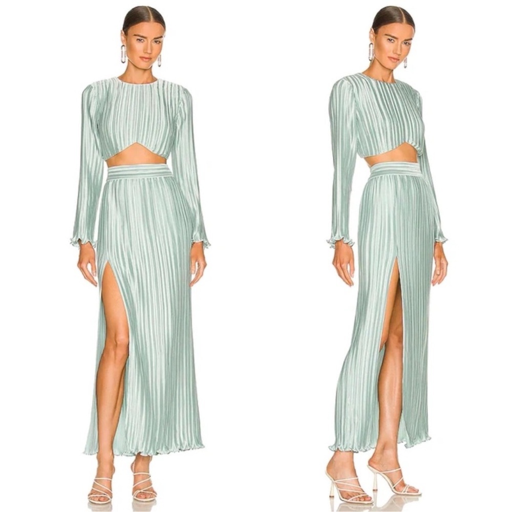 AIIFOS Green Pleated Set - Medium